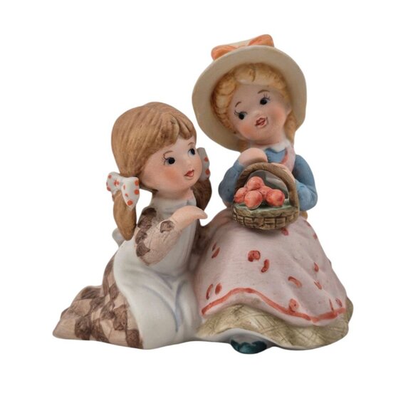 Vintage Ceramic Figurine Two Girls Basket Of Peaches Hand Painted Collectible - Picture 1 of 10